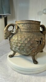 Antique Brass & Copper Figural Ram Head Handles Claw Feet Vessel Jardinière / Stove Humidifier - Image 7