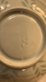 Friedl Holzer-Kjellberg for Arabia Finland Rice Grain Porcelain Demitasse Espresso Set – 9 Cups & 10 Saucers - Image 6