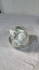 Friedl Holzer-Kjellberg for Arabia Finland Rice Grain Porcelain Demitasse Espresso Set – 9 Cups & 10 Saucers - Image 26