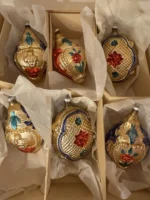 Vintage 6 W Germany 1950s Mouth Blown Glass Ornaments Hand Painted Cameo Box Set - Image 2