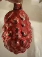 Vintage Hand Blown Glass Bumpie Grape Cluster Pinecone Christmas Ornament Red - Image 3