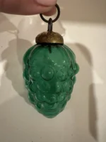 Vintage Kugel Style Glass Bumpie Grape Cluster Pinecone Xmas Ornament Green - Image 3