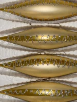 Vintage Christmas Ornaments Boxed Set Handpainted Gold Teardrops Icicle Imperial - Image 4